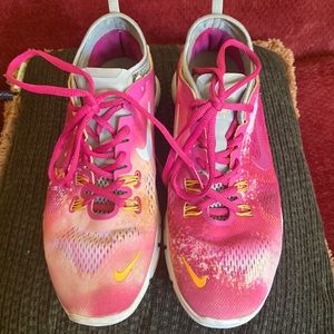 Nike Free 5.0 TR FIT 4 Running Shoes Women's Size 7 1/2 Galaxy Print HOT PINK
